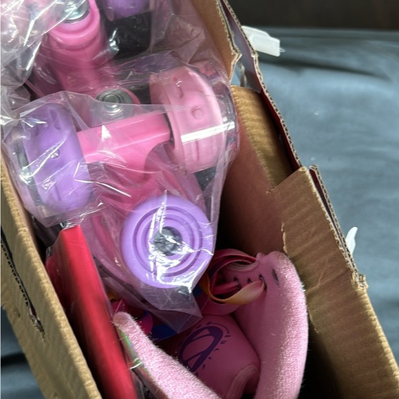 Sulifeel roller skates with light up wheels NWT - Picture 5 of 6